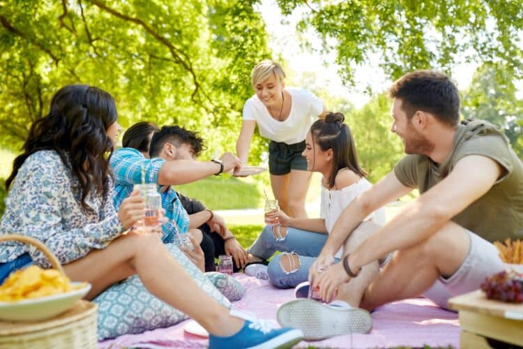 qué llevar a un picnic con amigos